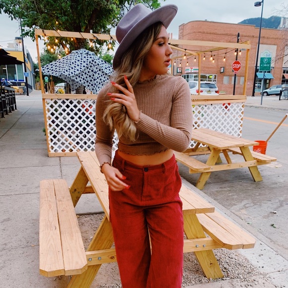 Meet your Posher, Rayna - Picture 1 of 1